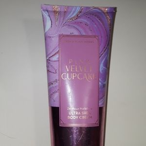 Bath and body works pink velvet cupcake body cream